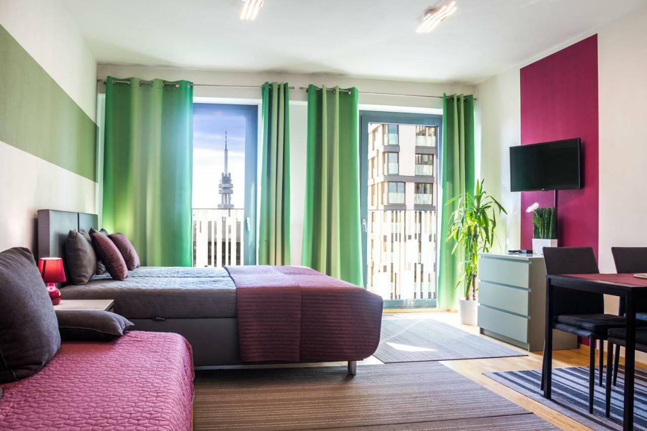 Prague Apartment In Residential Tower - Parking Exterior foto